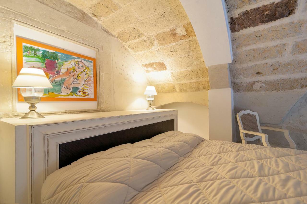 Ferienwohnung Dimora Dei Baroni Lecce Exterior foto